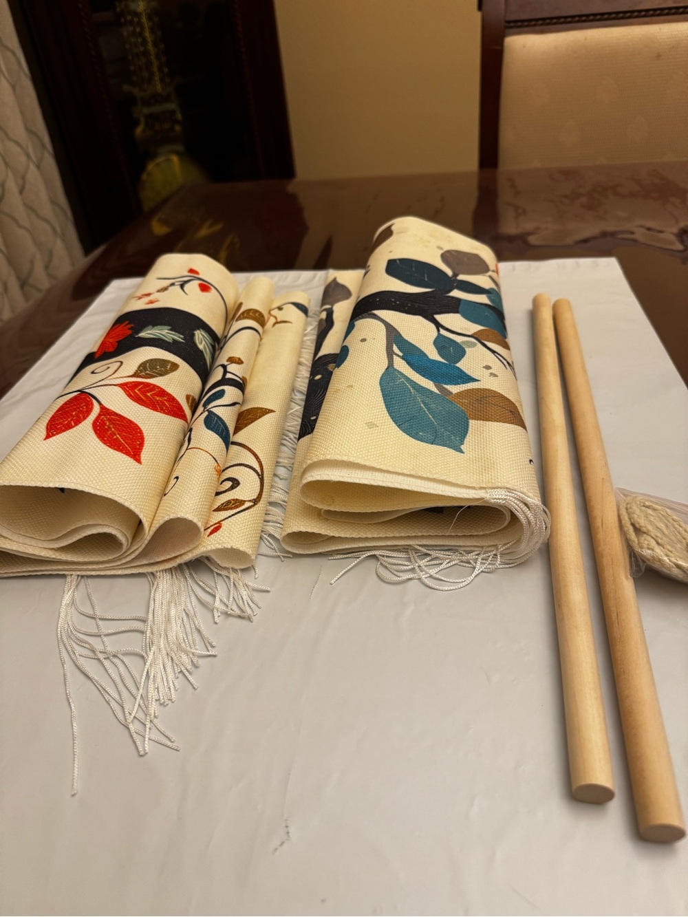 Floral Hanging Scroll Set with Teal and Red Leaf Prints